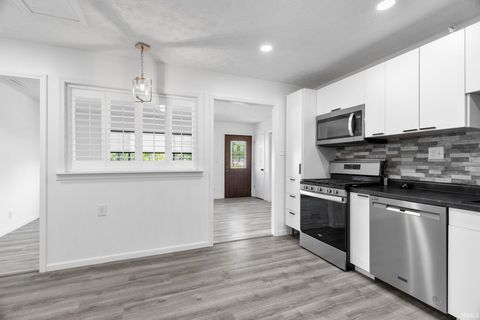 Tiny photo for 1701 Teal Road, Lafayette, IN 47909 (MLS # 202628469)