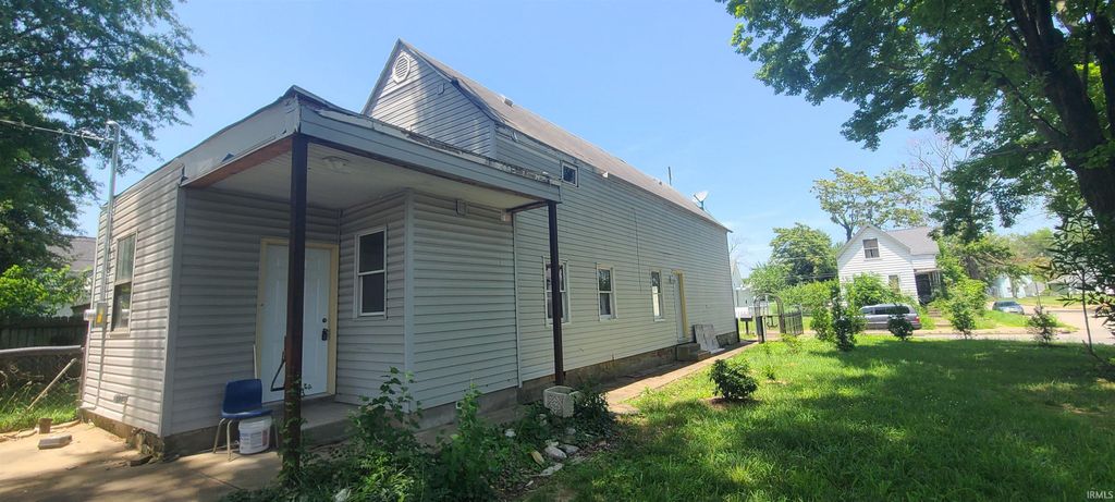 Photo of 419 E Virginia Street, Evansville, IN 47711 (MLS # 202622317)
