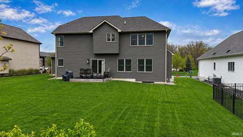Tiny photo for 116 N Ashton Lane, Valparaiso, IN 46385 (MLS # 202622475)
