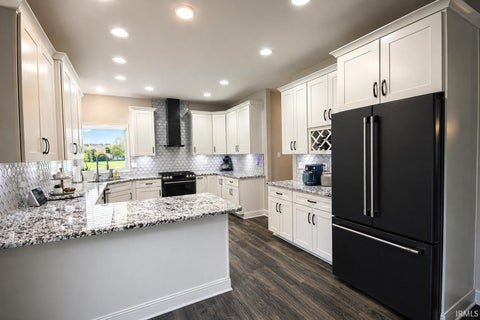 Tiny photo for 116 N Ashton Lane, Valparaiso, IN 46385 (MLS # 202622475)
