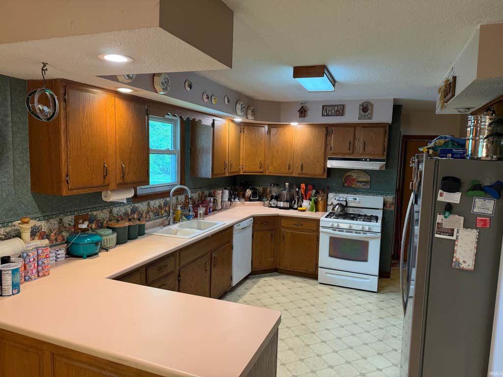 Photo of 10641 Park Lane, Plymouth, IN 46563 (MLS # 202628762)