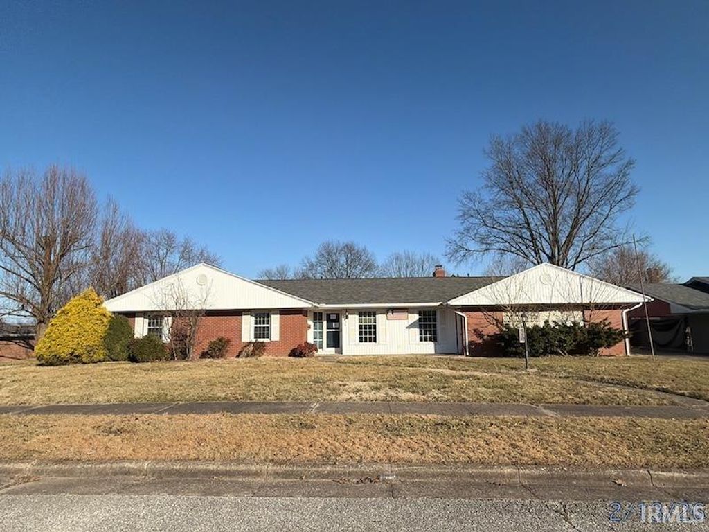 Photo of 534 15th Street, Tell City, IN 47586 (MLS # 202608522)