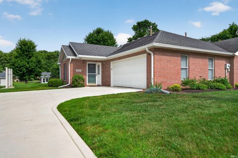 Tiny photo for 820 Walnut Ridge West RDG, Logansport, IN 46947 (MLS # 202626929)