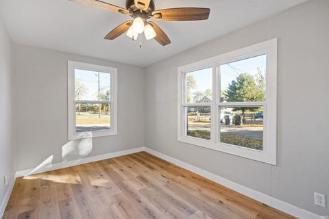 Tiny photo for 1441 E Monroe Street, Kokomo, IN 46901 (MLS # 202542724)