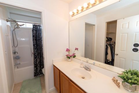 Tiny photo for 1424 Gauley River Drive, Mishawaka, IN 46544 (MLS # 202612746)