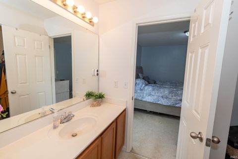 Tiny photo for 1424 Gauley River Drive, Mishawaka, IN 46544 (MLS # 202612746)