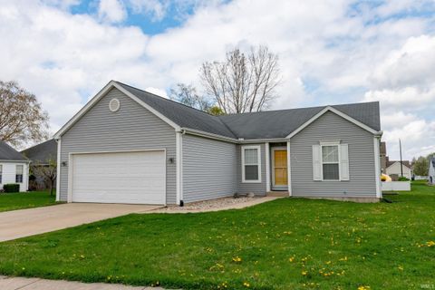 Tiny photo for 1424 Gauley River Drive, Mishawaka, IN 46544 (MLS # 202612746)