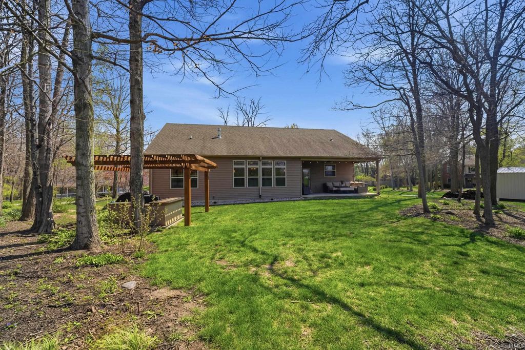 Photo of 6124 Naschette Parkway, West Lafayette, IN 47906 (MLS # 202613185)