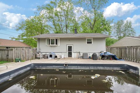 Tiny photo for 1208 Wigwam Drive, Kokomo, IN 46902 (MLS # 202618897)