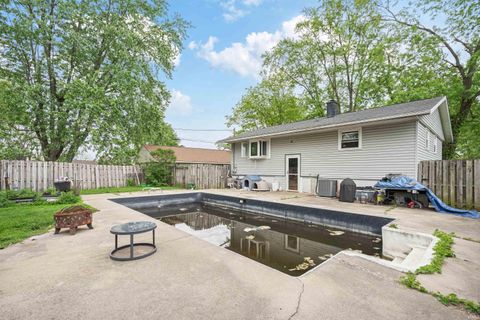Tiny photo for 1208 Wigwam Drive, Kokomo, IN 46902 (MLS # 202618897)