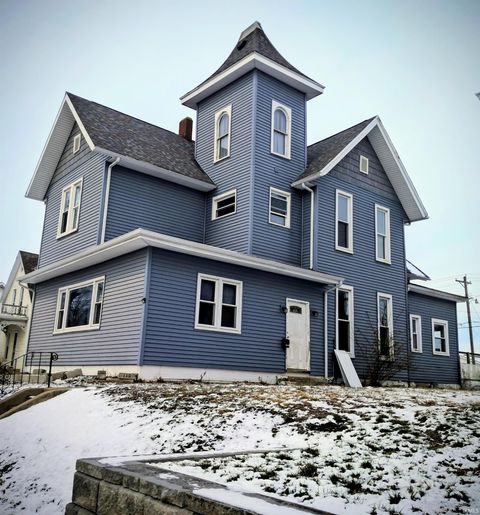 Photo of 110 W 6th Street, Peru, IN 46970 (MLS # 202601231)