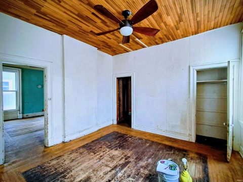 Tiny photo for 110 W 6th Street, Peru, IN 46970 (MLS # 202601231)