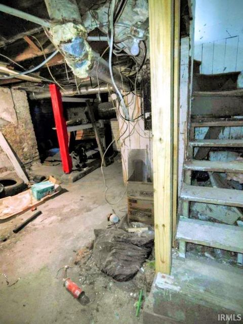 Tiny photo for 110 W 6th Street, Peru, IN 46970 (MLS # 202601231)