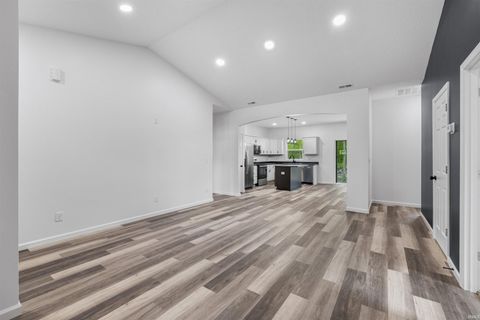 Tiny photo for 2611 Sheridan Road, Fort Wayne, IN 46803 (MLS # 202616386)