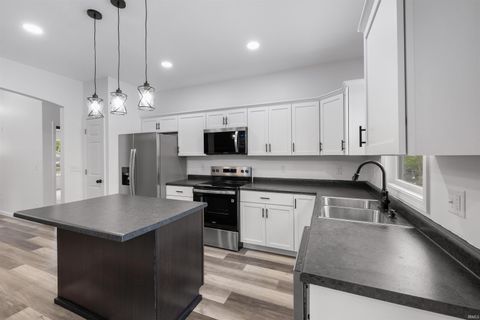 Tiny photo for 2611 Sheridan Road, Fort Wayne, IN 46803 (MLS # 202616386)