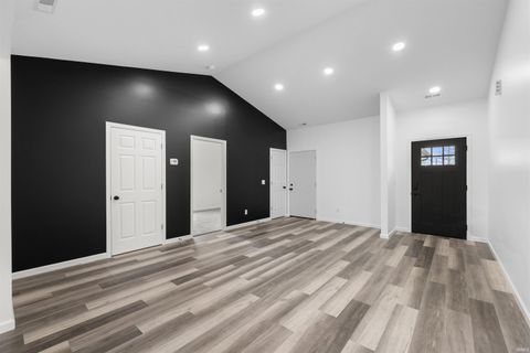 Tiny photo for 2611 Sheridan Road, Fort Wayne, IN 46803 (MLS # 202616386)