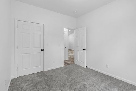 Tiny photo for 2611 Sheridan Road, Fort Wayne, IN 46803 (MLS # 202616386)