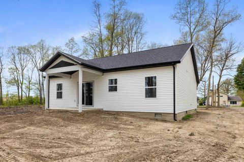 Tiny photo for 2611 Sheridan Road, Fort Wayne, IN 46803 (MLS # 202616386)