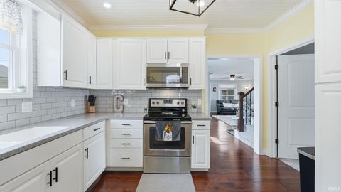 Tiny photo for 805 S Cowen Street, Garrett, IN 46738 (MLS # 202618734)