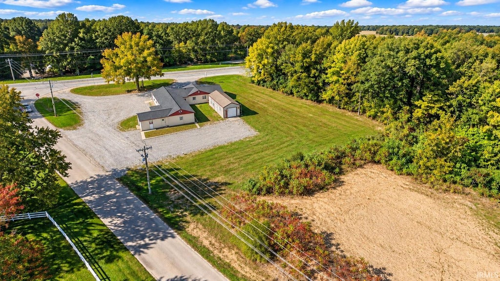 Photo of 3522 N State Road 13, Pierceton, IN 46562 (MLS # 202642536)