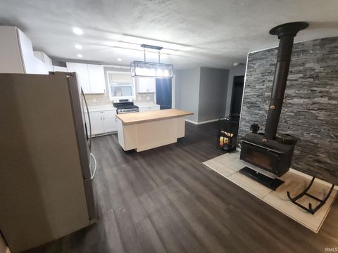 Tiny photo for 5992 N 1100 W, Royal Center, IN 46978 (MLS # 202548470)