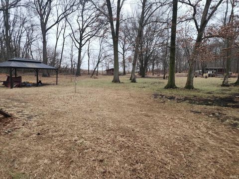 Tiny photo for 5992 N 1100 W, Royal Center, IN 46978 (MLS # 202548470)