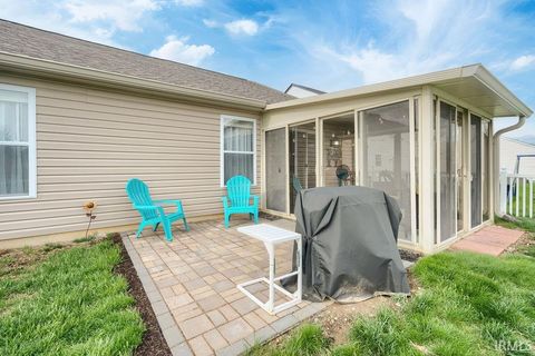 Tiny photo for 911 Shore Bend Boulevard, Kokomo, IN 46902 (MLS # 202613844)