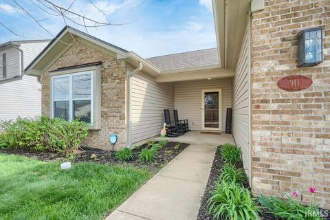 Tiny photo for 911 Shore Bend Boulevard, Kokomo, IN 46902 (MLS # 202613844)