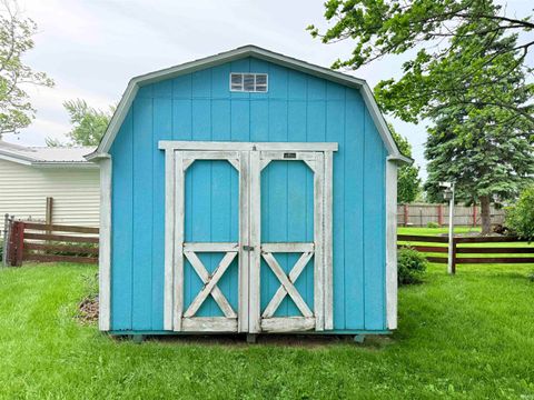 Tiny photo for 706 Alabama Court, Marion, IN 46953 (MLS # 202618749)