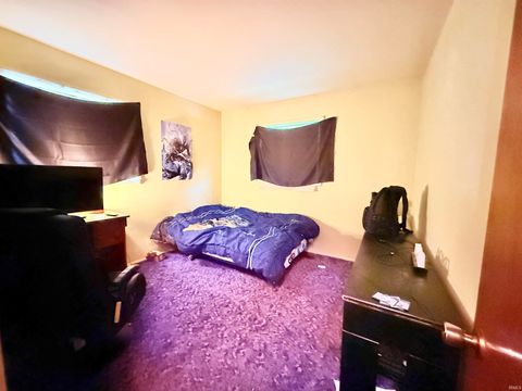 Tiny photo for 706 Alabama Court, Marion, IN 46953 (MLS # 202618749)