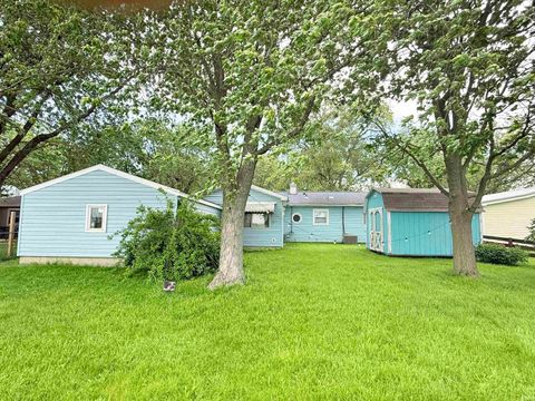 Tiny photo for 706 Alabama Court, Marion, IN 46953 (MLS # 202618749)