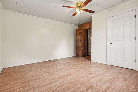 Tiny photo for 465 E 500 N, Peru, IN 46970 (MLS # 202618391)