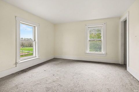 Tiny photo for 465 E 500 N, Peru, IN 46970 (MLS # 202618391)