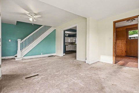 Tiny photo for 465 E 500 N, Peru, IN 46970 (MLS # 202618391)
