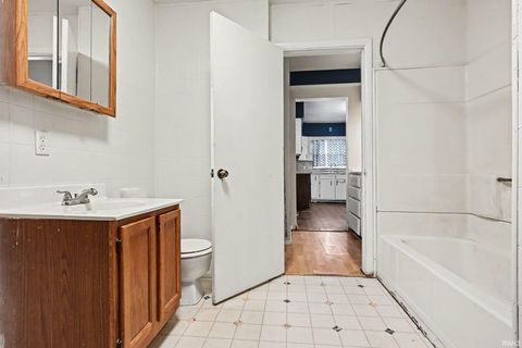 Tiny photo for 465 E 500 N, Peru, IN 46970 (MLS # 202618391)
