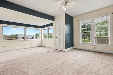 Tiny photo for 465 E 500 N, Peru, IN 46970 (MLS # 202618391)