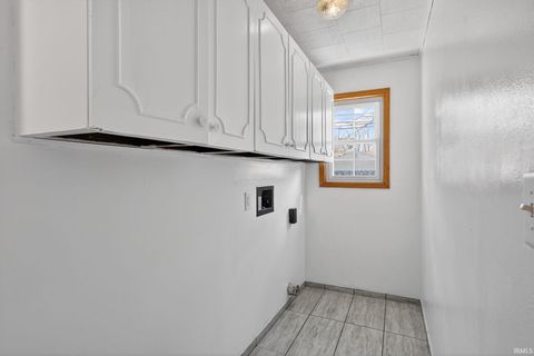 Tiny photo for 1925 Whitcomb Avenue, Lafayette, IN 47904 (MLS # 202611890)