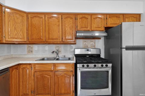 Tiny photo for 1925 Whitcomb Avenue, Lafayette, IN 47904 (MLS # 202611890)