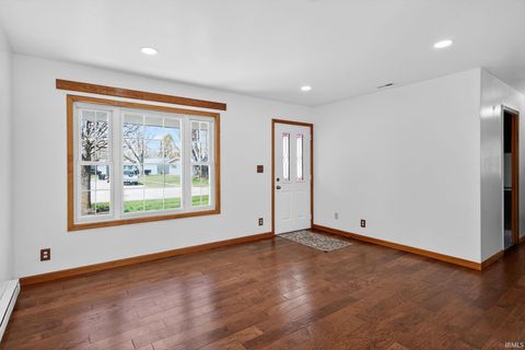 Tiny photo for 1925 Whitcomb Avenue, Lafayette, IN 47904 (MLS # 202611890)