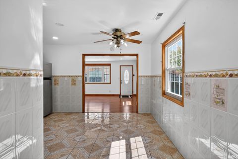 Tiny photo for 1925 Whitcomb Avenue, Lafayette, IN 47904 (MLS # 202611890)