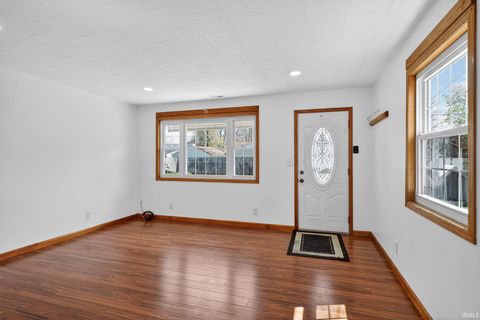 Tiny photo for 1925 Whitcomb Avenue, Lafayette, IN 47904 (MLS # 202611890)