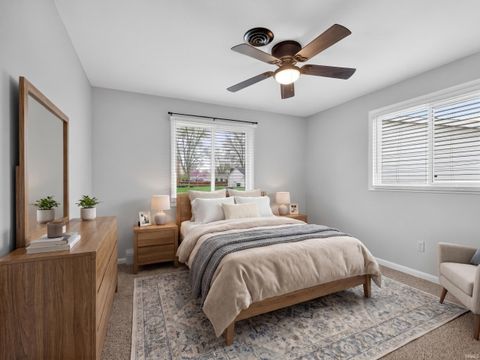 Tiny photo for 1103 Candlewood Way, Fort Wayne, IN 46845 (MLS # 202613461)