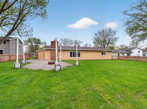 Tiny photo for 1103 Candlewood Way, Fort Wayne, IN 46845 (MLS # 202613461)