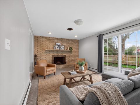 Tiny photo for 1103 Candlewood Way, Fort Wayne, IN 46845 (MLS # 202613461)