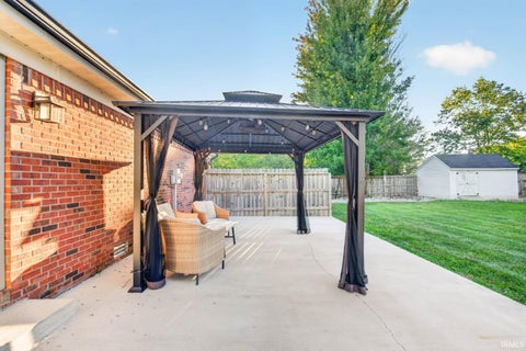 Tiny photo for 1397 E New Road, Greenfield, IN 46140 (MLS # 202640703)