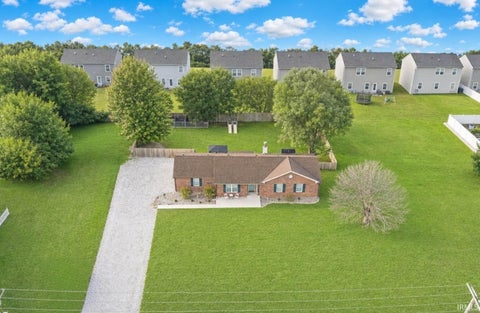 Tiny photo for 1397 E New Road, Greenfield, IN 46140 (MLS # 202640703)