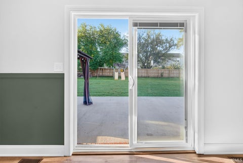 Tiny photo for 1397 E New Road, Greenfield, IN 46140 (MLS # 202640703)