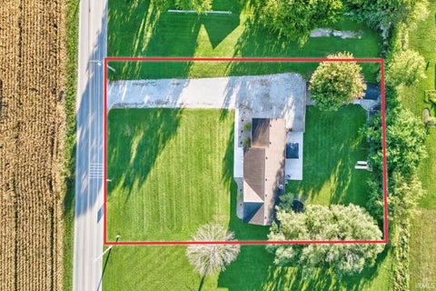 Tiny photo for 1397 E New Road, Greenfield, IN 46140 (MLS # 202640703)