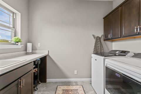 Tiny photo for 4136 Lake Windemere Lane, Kokomo, IN 46902 (MLS # 202618778)