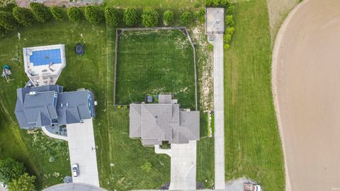 Tiny photo for 4136 Lake Windemere Lane, Kokomo, IN 46902 (MLS # 202618778)